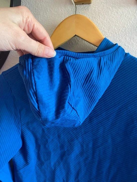 ATHLETA Flurry Scuba Hoodie Blue - Picture 9 of 9